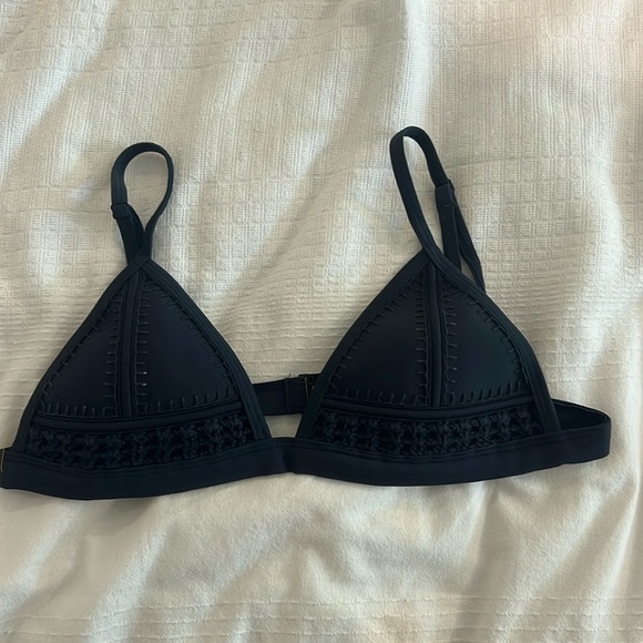 Triangl Bikini top - Picture 1 of 2